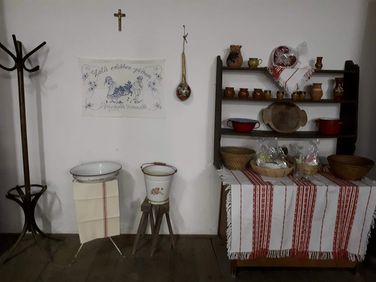 33173089_1796623493713766_7798838170543456256_n