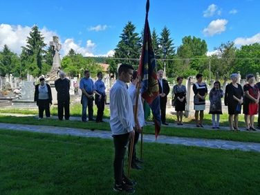 Hősök és Áldozatok napja