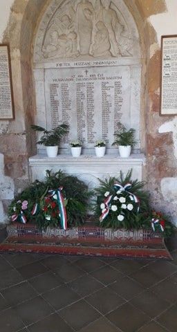 Hősök és Áldozatok napja