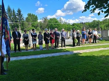 Hősök és Áldozatok napja