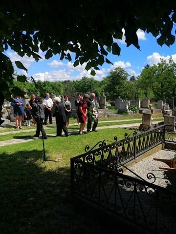 Hősök és Áldozatok napja