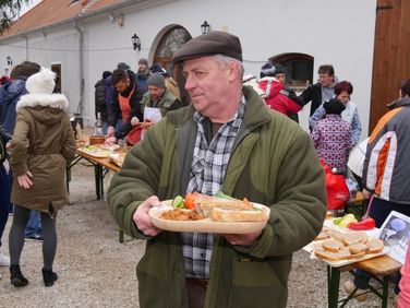 Egészségnap és  III.Töpörtyűsütő- és forraltborfőző verseny (A rendezvény részben pályázati forrásból valósult meg) 