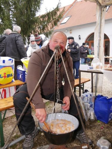Egészségnap és  III.Töpörtyűsütő- és forraltborfőző verseny (A rendezvény részben pályázati forrásból valósult meg) 