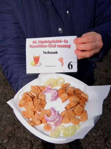 Egészségnap és  III.Töpörtyűsütő- és forraltborfőző verseny (A rendezvény részben pályázati forrásból valósult meg) 