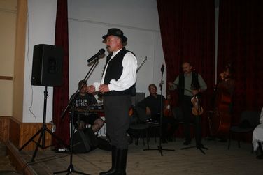 Fordulj kispej lovam... (Pályázati forrásból valósuilt meg!)