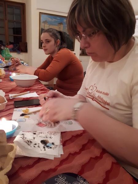 Tojásíró és festő tanfolyam