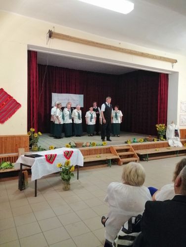 Pávakörök találkozója