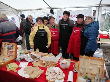 IV. Töpörtyűsütő és forraltbor főző fesztivál