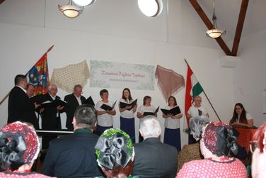 Pávakörök találkozója