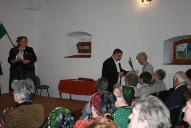 Pávakörök találkozója