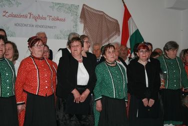 Pávakörök találkozója