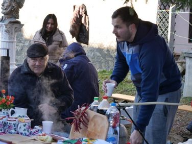 Töpörtyűsütő- és Forraltborfőző verseny