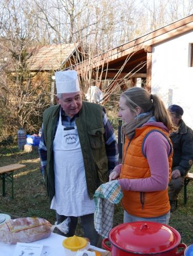Töpörtyűsütő- és Forraltborfőző verseny