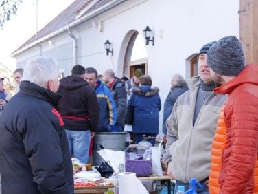 Töpörtyűsütő- és Forraltborfőző verseny