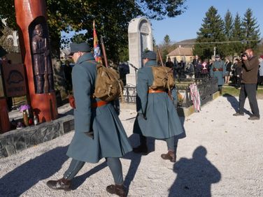 I. világháborús emlékmű avatás - a Szárnyak Alapítvány megemlékezése