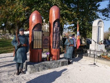 I. világháborús emlékmű avatás - a Szárnyak Alapítvány megemlékezése