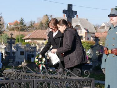 I. világháborús emlékmű avatás - a Szárnyak Alapítvány megemlékezése