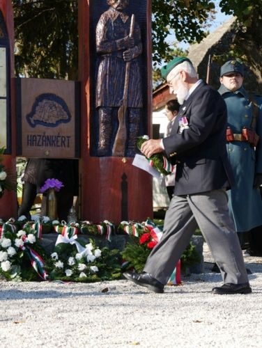 I. világháborús emlékmű avatás - a Szárnyak Alapítvány megemlékezése