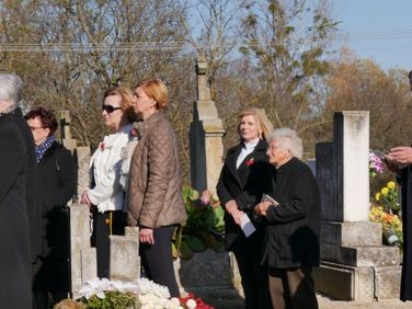 I. világháborús emlékmű avatás - a Szárnyak Alapítvány megemlékezése