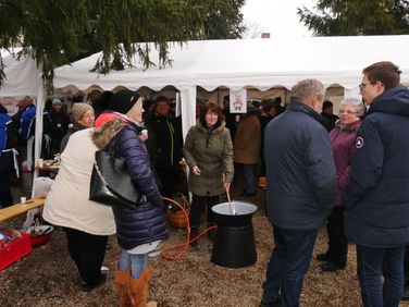 IV. Töpörtyűsütő és forraltbor főző fesztivál