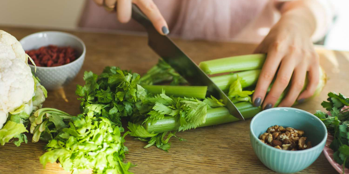 8 Health Benefits of Drinking Celery Juice For Male